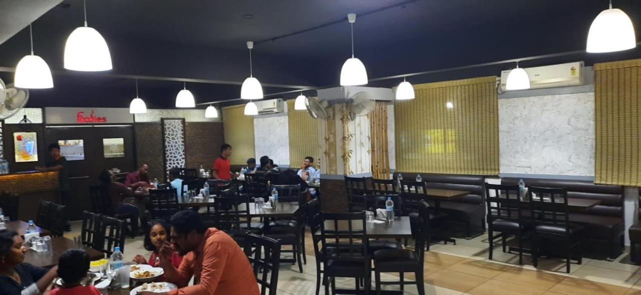 Hotel Fortune City Bangalore Esterno foto